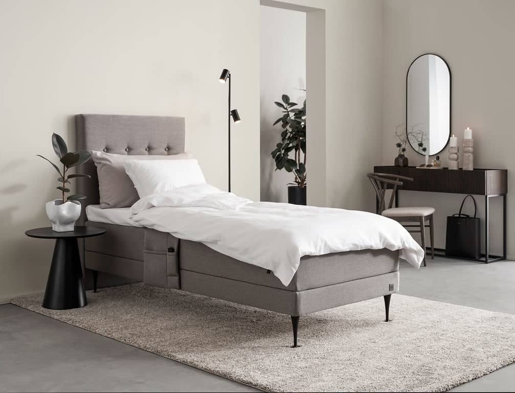 Odel Foss regulerbar seng 90x200 - bilde 2 av 3